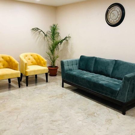 Hotel Ak Suites Patiāla Zewnętrze zdjęcie