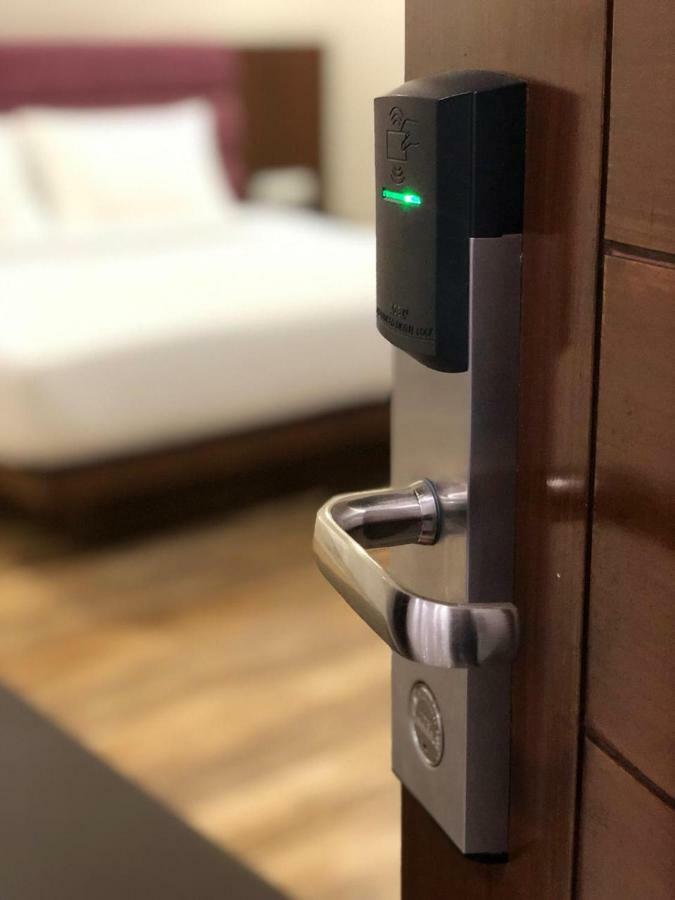 Hotel Ak Suites Patiāla Zewnętrze zdjęcie